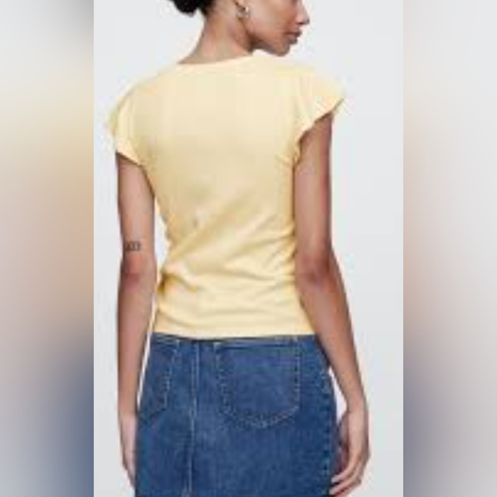GAP Ribbed Flutter Sleeve Top - Picture 3 of 6
